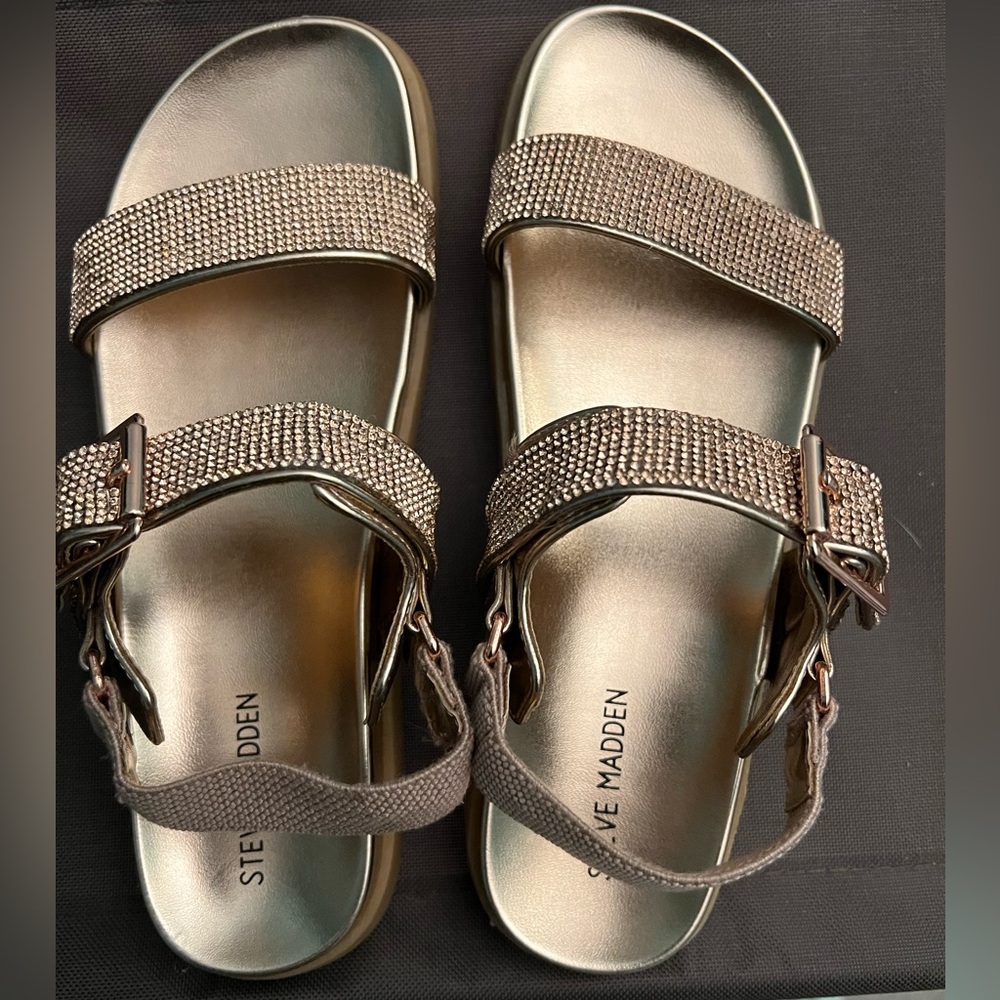 Steve Madden Metallic Gold Sandals